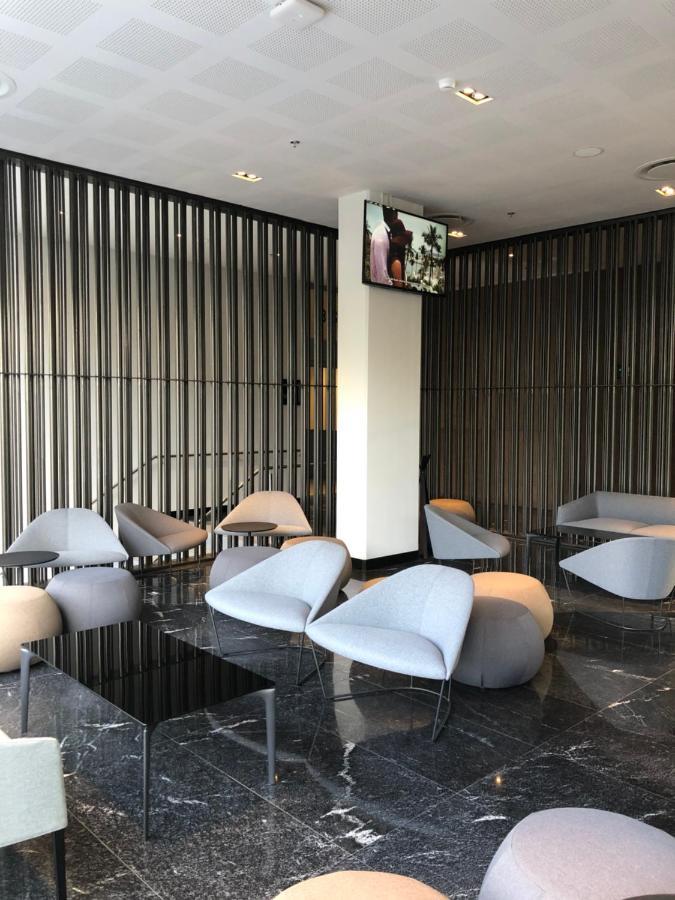 Galeria Plaza San Jeronimo Hotel Kota Meksiko Bagian luar foto The lobby of the hotel